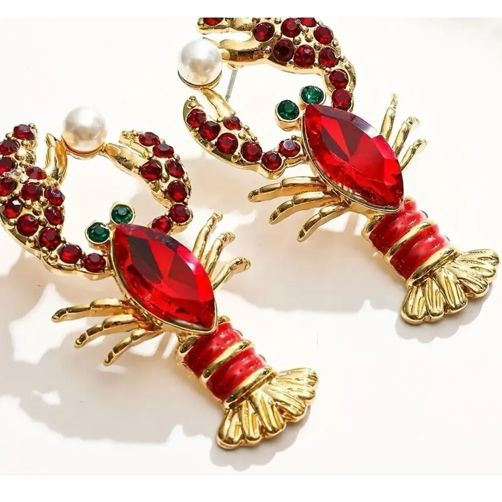 🦞 Betsey Johnson stunning sparkling crystal encrusted red lobster earrings 🦞